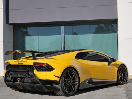 2018 Lamborghini Huracan Performante