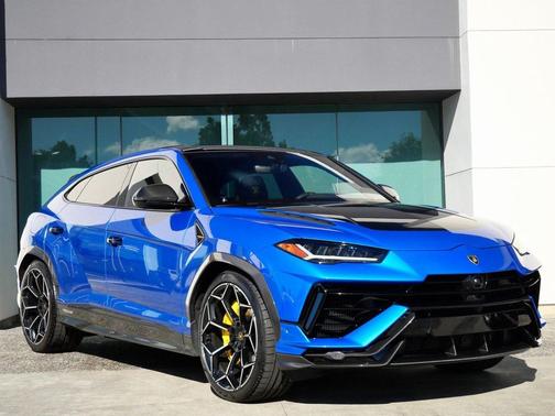 2024 Lamborghini Urus Performante