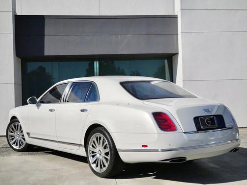 2016 Bentley Mulsanne 