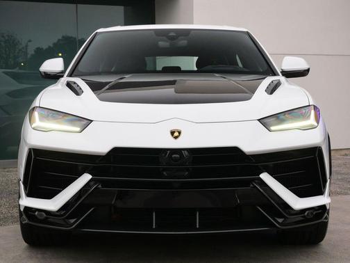 Bianco Monocerus 2024 Lamborghini Urus Performante