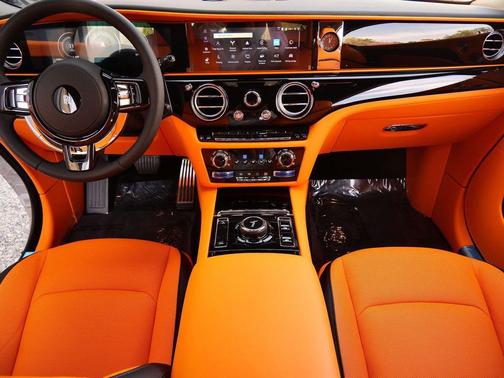 2026 Rolls-Royce Spectre 