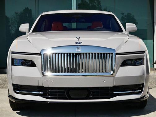 2026 Rolls-Royce Spectre 
