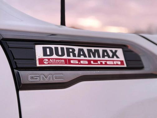 2023 GMC Sierra 2500 AT4