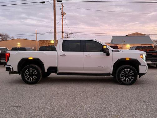 2023 GMC Sierra 2500 AT4