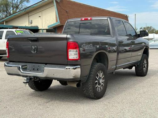 2019 RAM 2500 Tradesman Crew Cab 4x4 6'4' Box