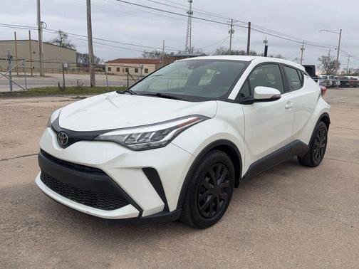 2020 Toyota C-HR LE