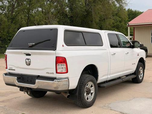 Bright White Clearcoat 2019 RAM 2500 Big Horn Crew Cab 4x4 6'4' Box