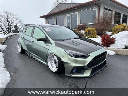 2017 Ford Focus RS Base