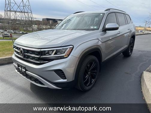 2022 Volkswagen Atlas 3.6L SE w/Technology