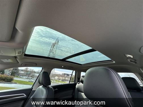 2022 Volkswagen Atlas 3.6L SE w/Technology