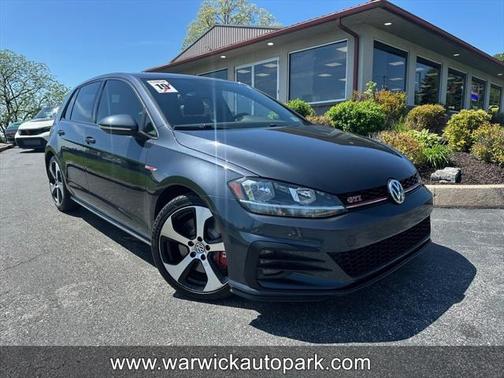 2019 Volkswagen Golf GTI 2.0T S 4-Door