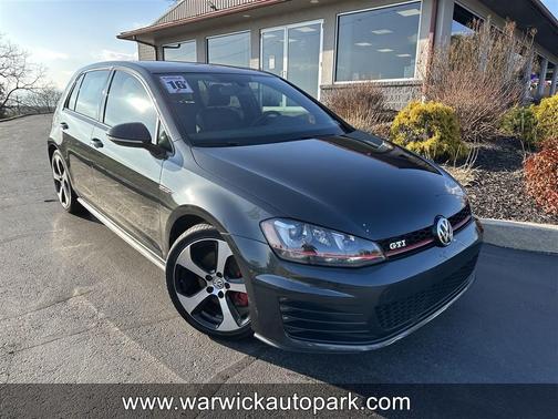 2016 Volkswagen Golf GTI 2.0T Autobahn 4-Door