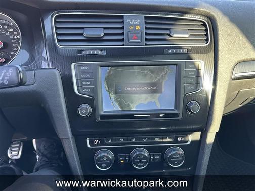 2016 Volkswagen Golf GTI 2.0T Autobahn 4-Door