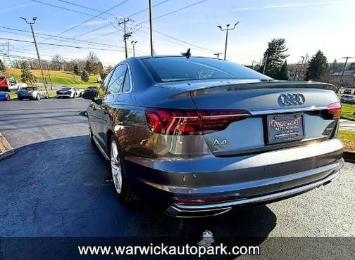 2023 Audi A4 45 S line Premium