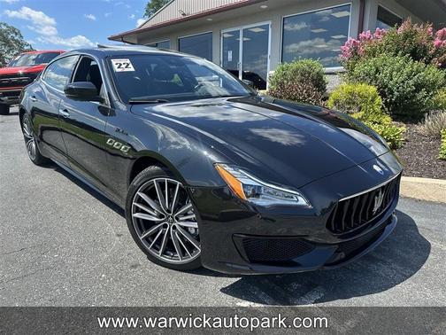 2022 Maserati Quattroporte Modena Q4