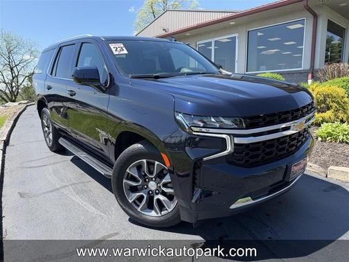 Midnight Blue Metallic 2023 Chevrolet Tahoe LS