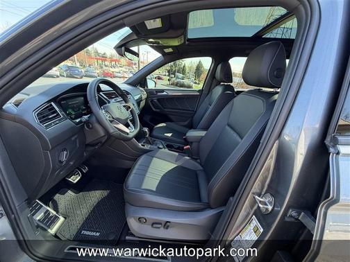 2022 Volkswagen Tiguan 2.0T SE R-Line Black 4MOTION