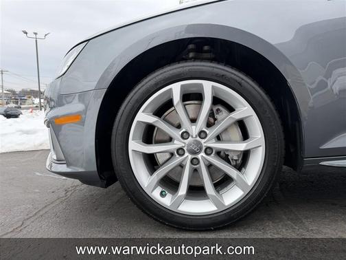 2019 Audi A4 45 Premium