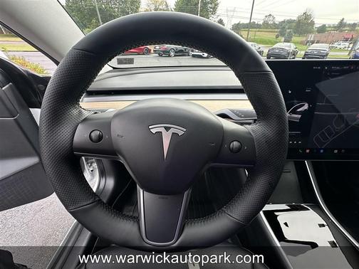 2020 Tesla Model 3 Standard Range