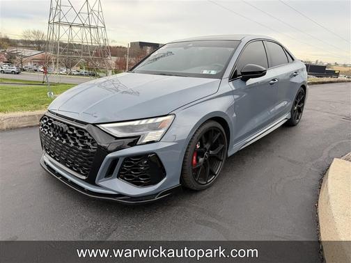 Kemora Gray Metallic 2024 Audi RS 3 TFSI quattro S tronic