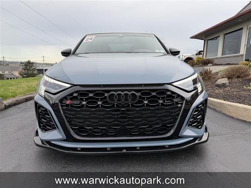 Kemora Gray Metallic 2024 Audi RS 3 TFSI quattro S tronic