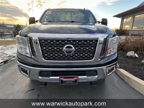 2017 Nissan Titan XD SV