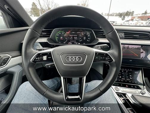 2023 Audi e-tron Sportback S line Prestige