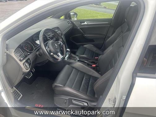 2021 Volkswagen Golf GTI 2.0T S DSG