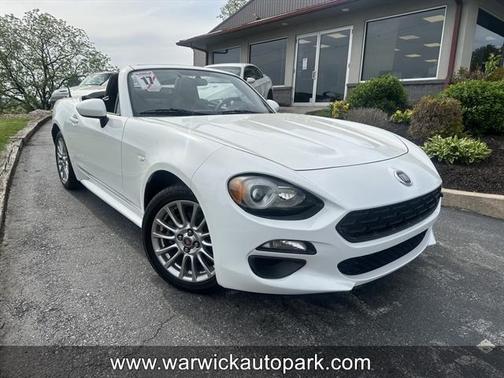 2017 FIAT 124 Spider Base