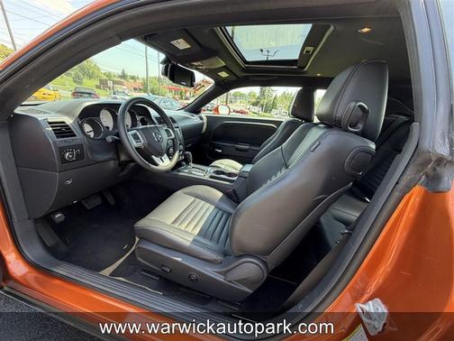 Toxic Orange Pearl 2011 Dodge Challenger Base