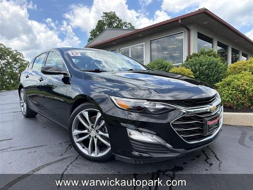 Mosaic Black Metallic 2023 Chevrolet Malibu FWD 1LT