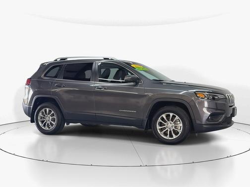 Granite Crystal Metallic Clearcoat 2019 Jeep Cherokee Latitude Plus