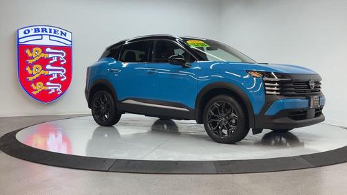 2025 Nissan Kicks SR