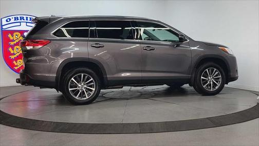 2019 Toyota Highlander Hybrid XLE