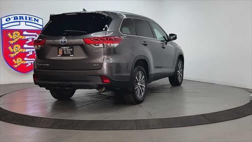 2019 Toyota Highlander Hybrid XLE