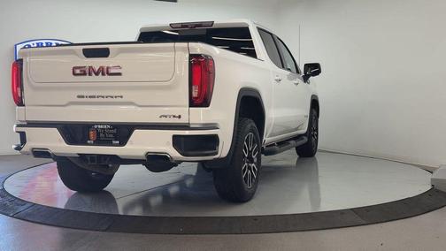 Summit White 2020 GMC Sierra 1500 AT4