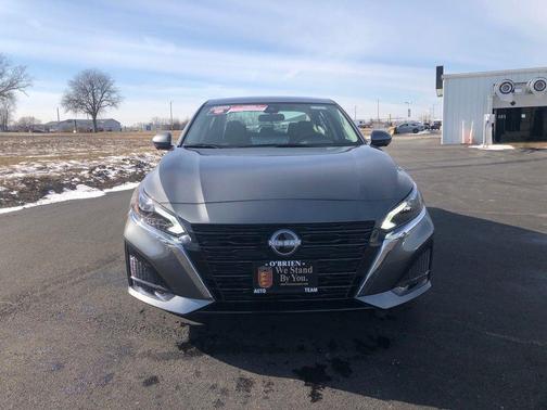 2025 Nissan Altima 2.5 SL