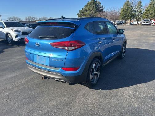 2016 Hyundai TUCSON Limited