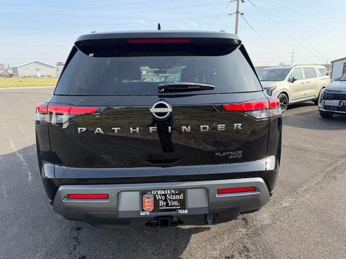 Super Black 2026 Nissan Pathfinder Platinum
