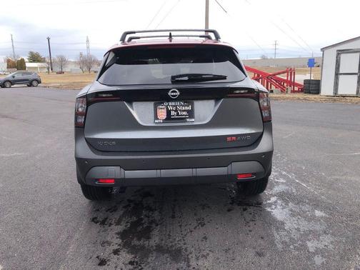 2026 Nissan Kicks SR