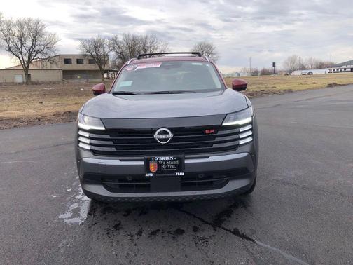 2026 Nissan Kicks SR