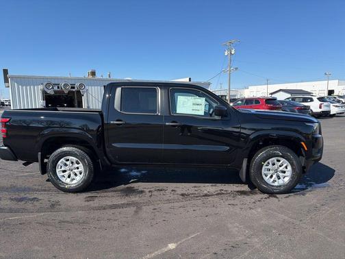 Super Black 2026 Nissan Frontier S