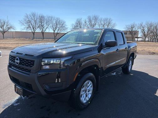 Super Black 2026 Nissan Frontier S