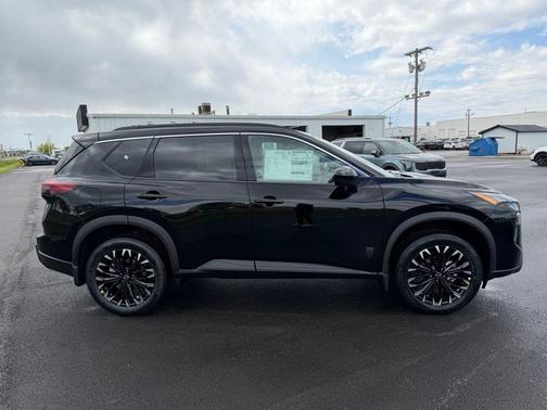 Super Black 2026 Nissan Rogue Dark Armor