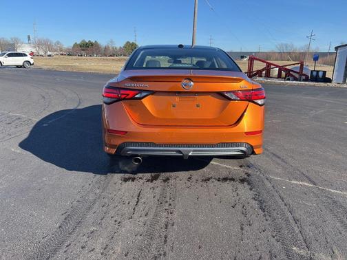2020 Nissan Sentra SR