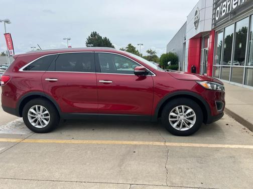 2017 Kia Sorento LX