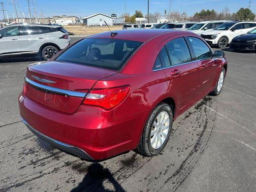 2013 Chrysler 200 Touring