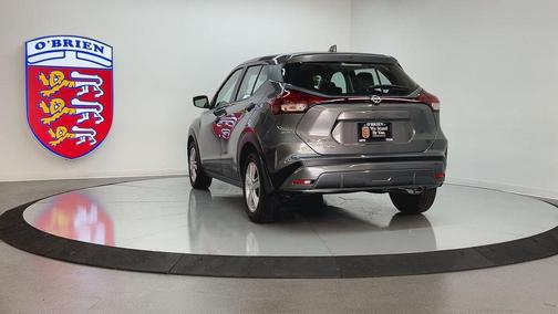 2025 Nissan Kicks S