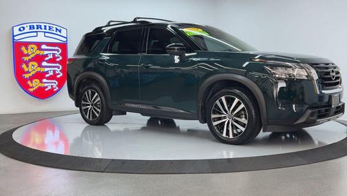 2024 Nissan Pathfinder Platinum 4WD