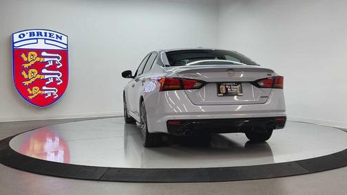 2023 Nissan Altima SR VC-Turbo FWD